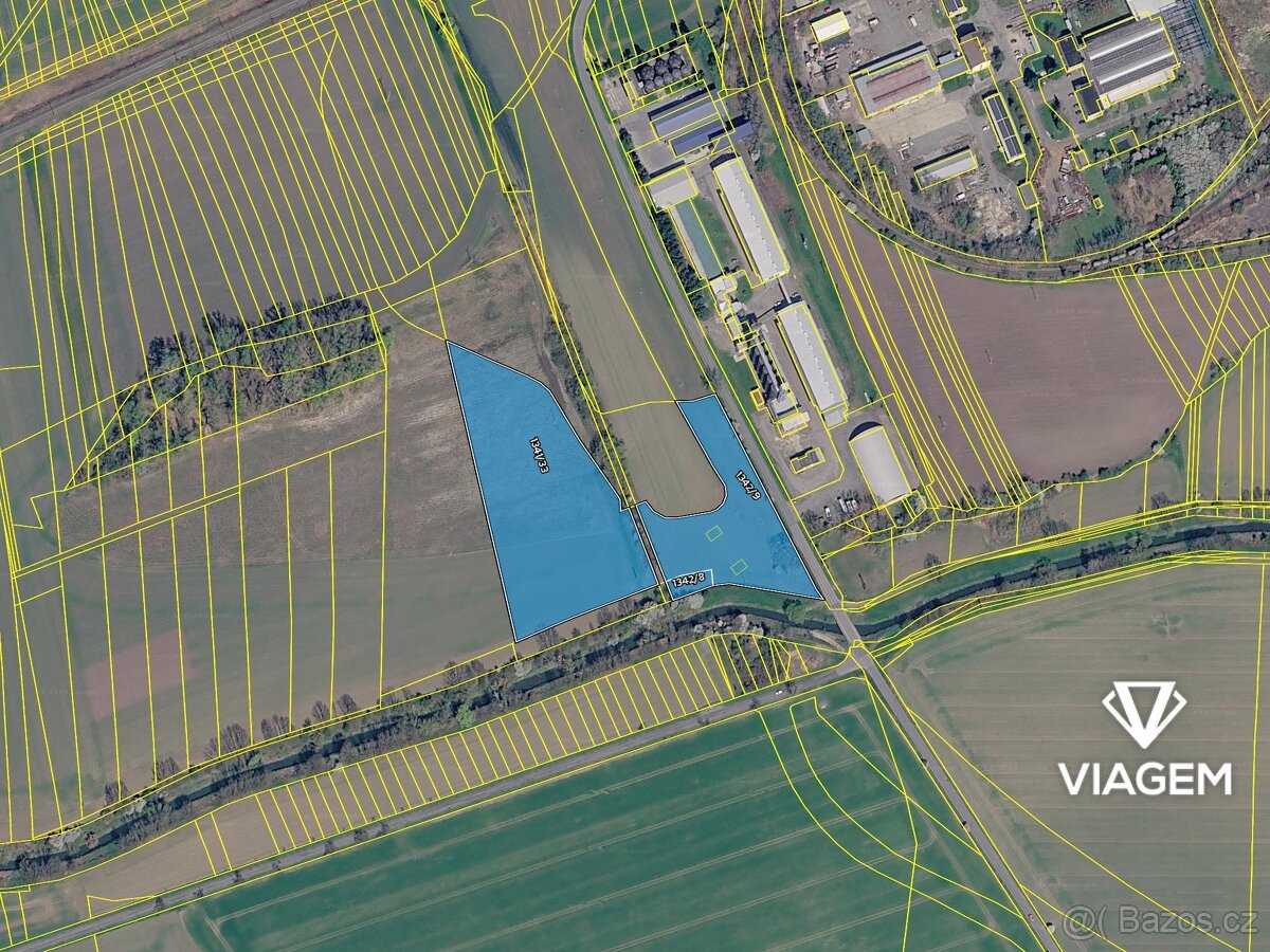 Pole 22 480 m², Podíl 7 % o výměře 1 682 m²