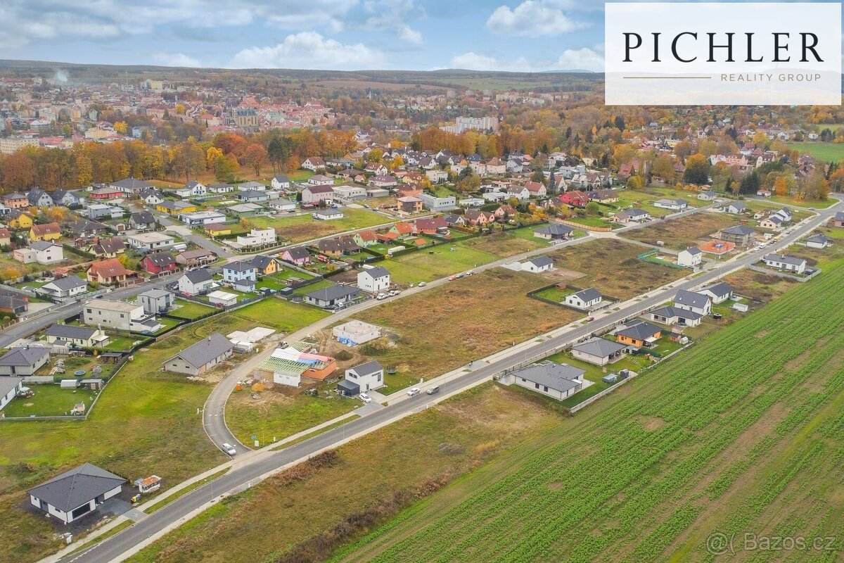 Prodej pozemku k bydlení, 867 m², Cheb, ul. Topolová