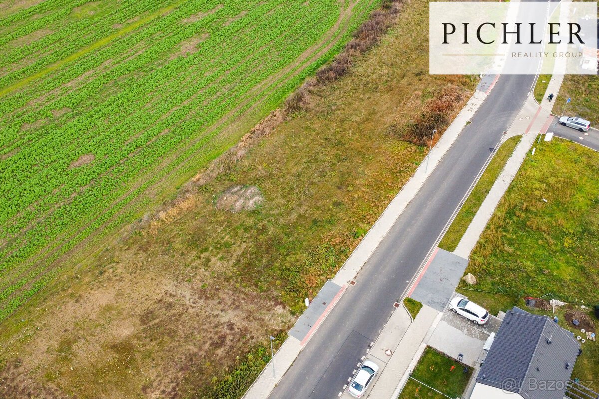 Prodej pozemku k bydlení, 867 m², Cheb, ul. Topolová