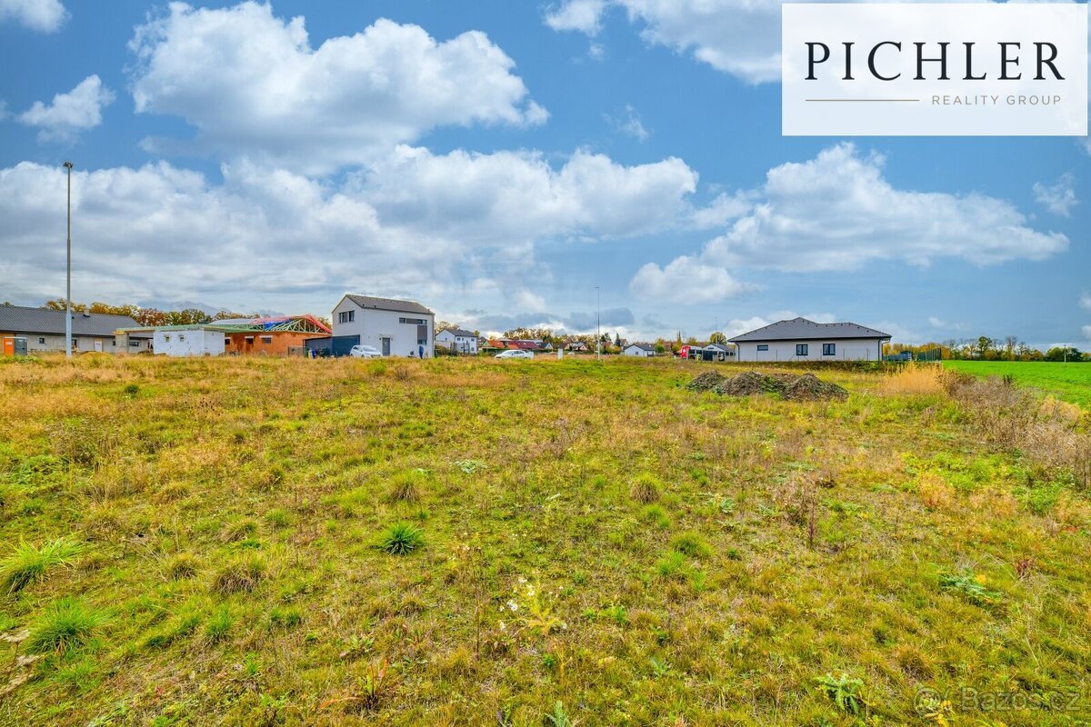 Prodej pozemku k bydlení, 867 m², Cheb, ul. Topolová