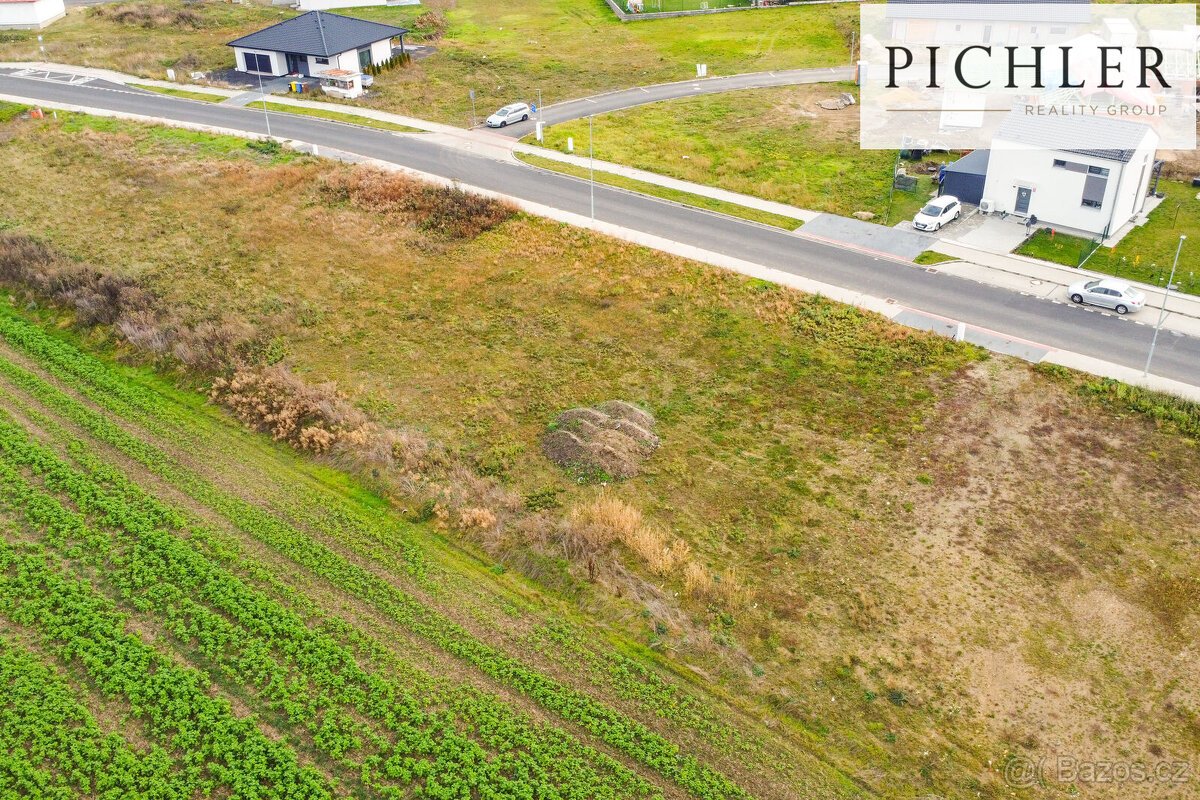 Prodej pozemku k bydlení, 867 m², Cheb, ul. Topolová