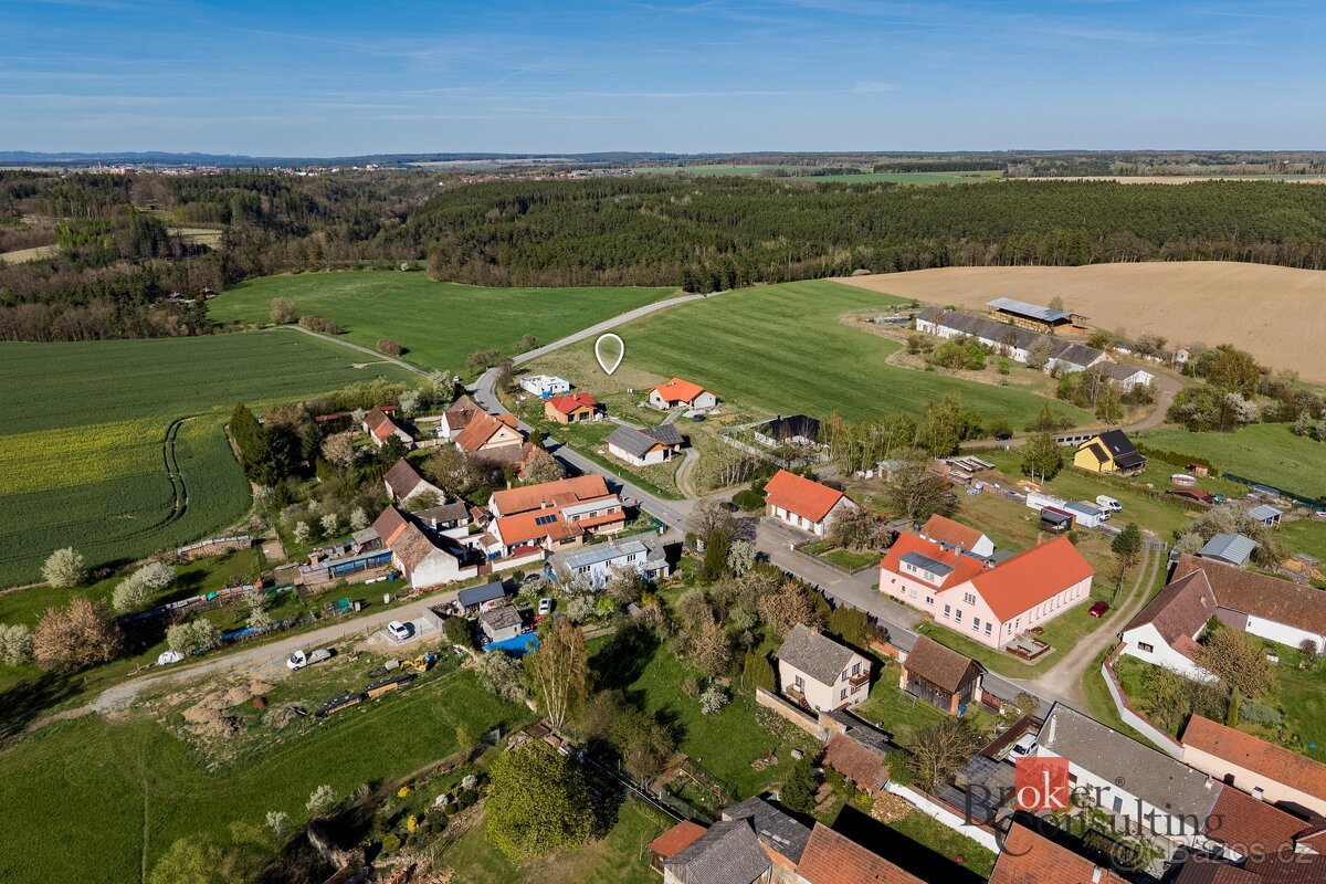 Prodej, pozemky/bydlení, 892 m2, Týn nad Vltavou, České Budě