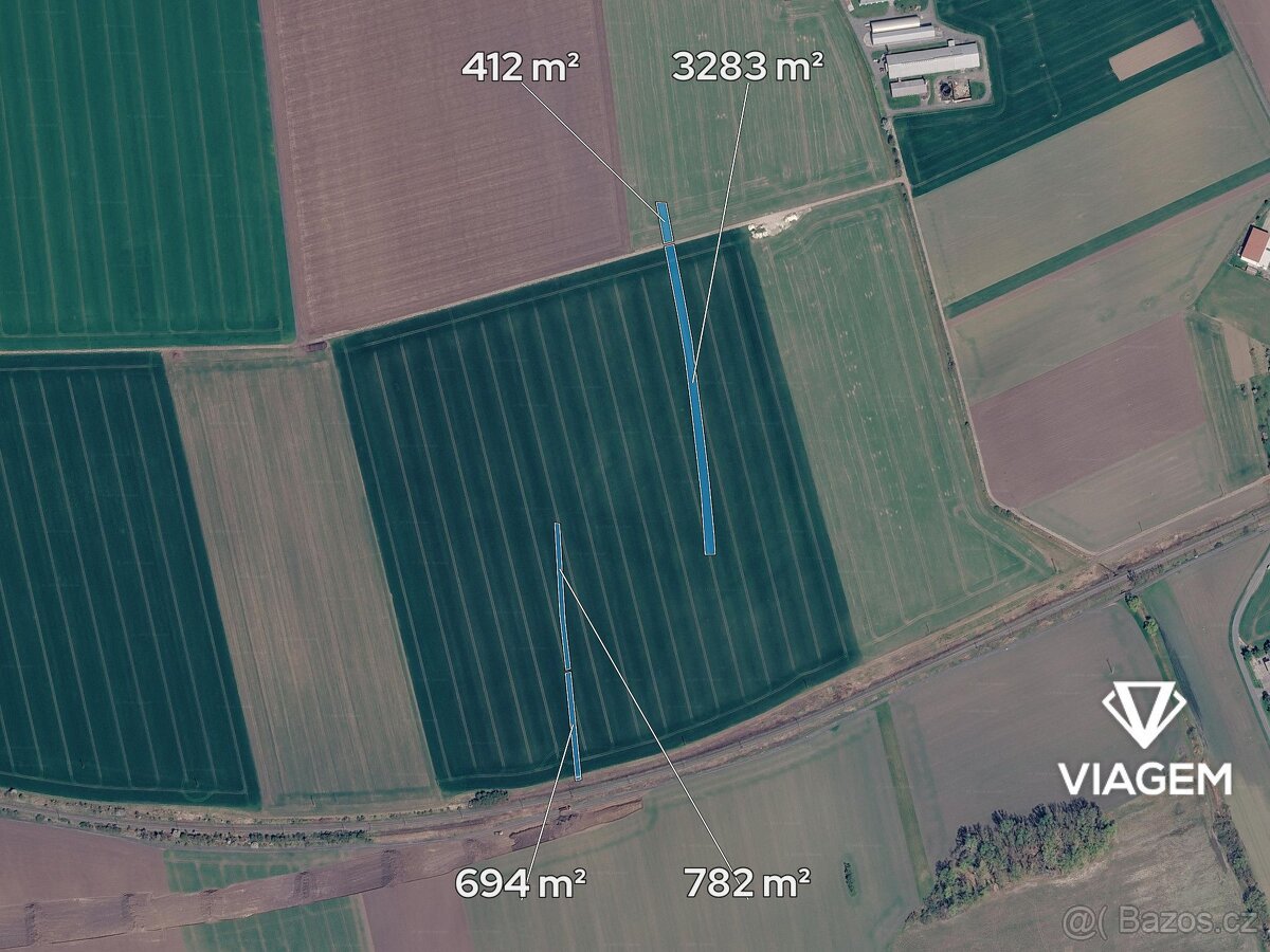 Pole 5 171 m², Podíl 50 % o výměře 2 586 m²