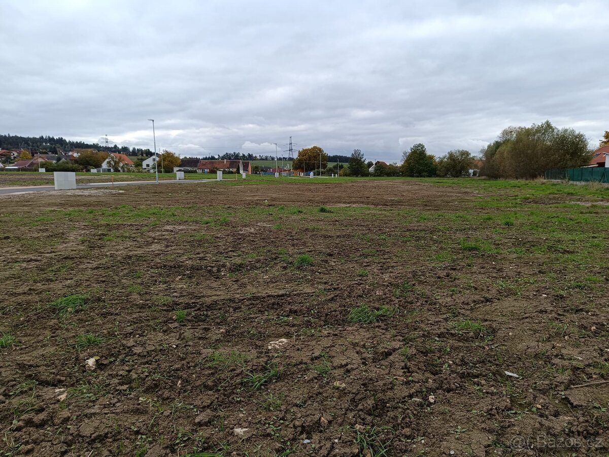 Stavební pozemek 911 m² – Smrkovice u Písku