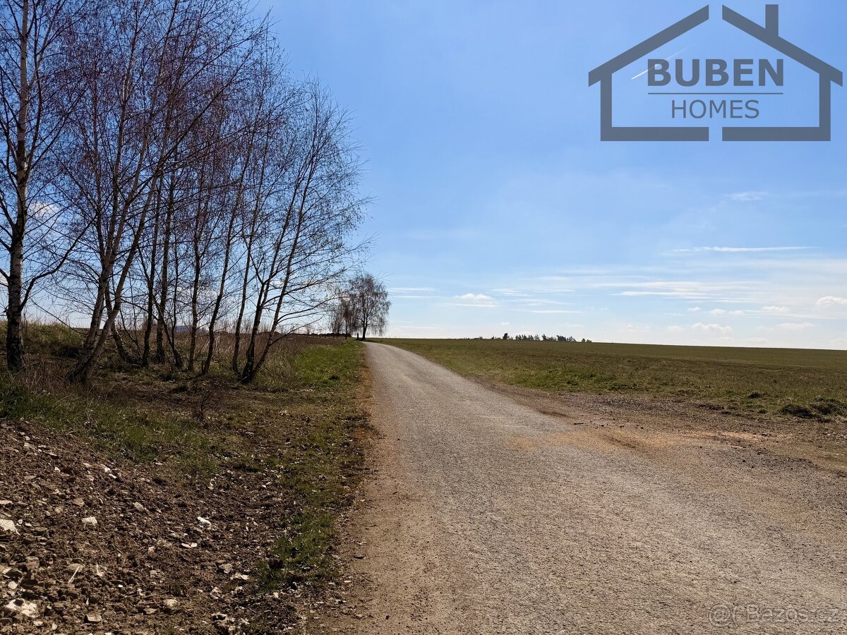 Stavební pozemek 871 m², Planá - Zliv, ev.č. LB00926