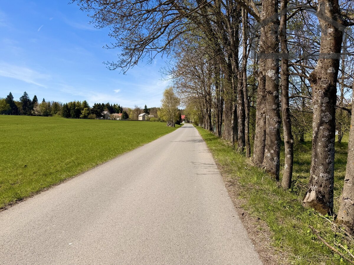 Stavební pozemek 1 566 m², Chodský Újezd - Žďár