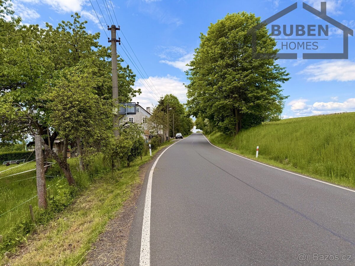 Stavební pozemek 988 m² (s možností dokoupit 1,8 ha), Lestko