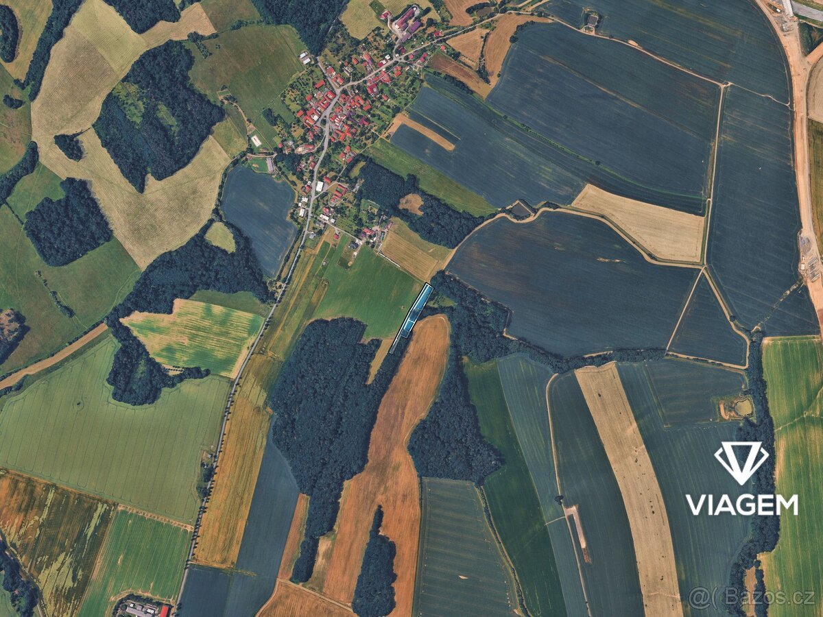 Pole 5 634 m², Podíl 13 % o výměře 704 m²