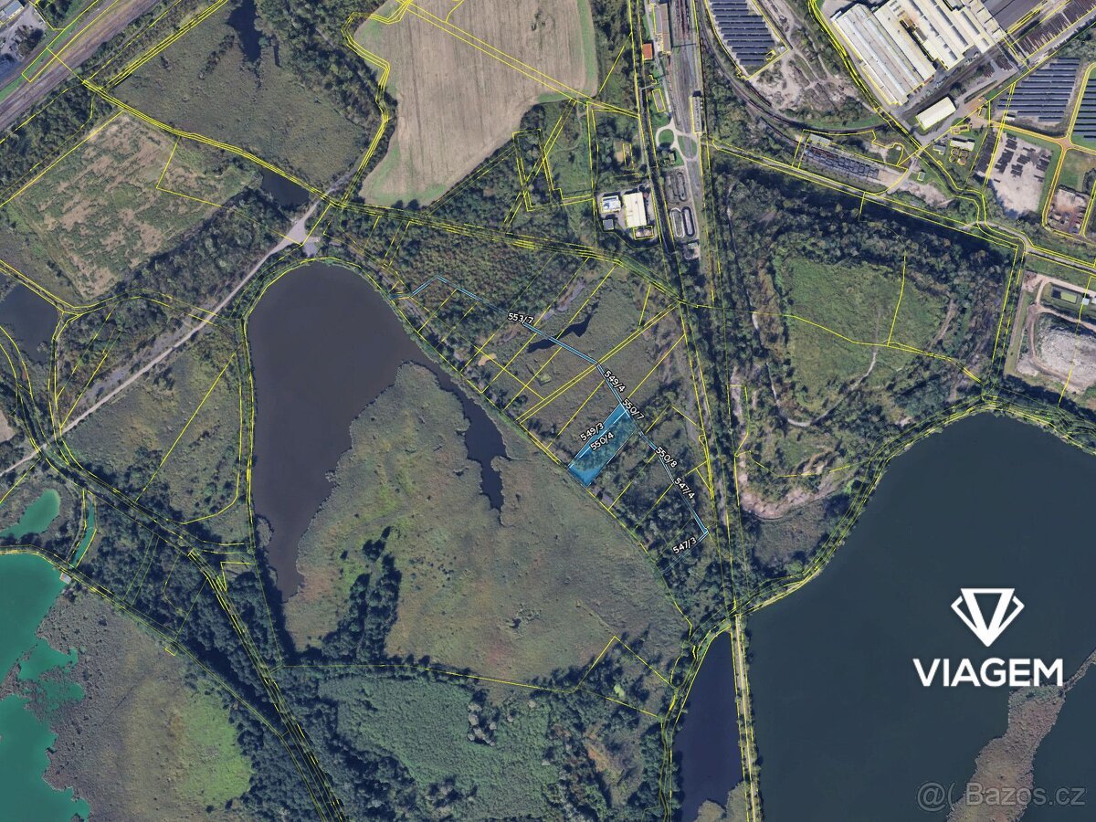 Pole 7 271 m², Podíl 25 % o výměře 1 217 m²