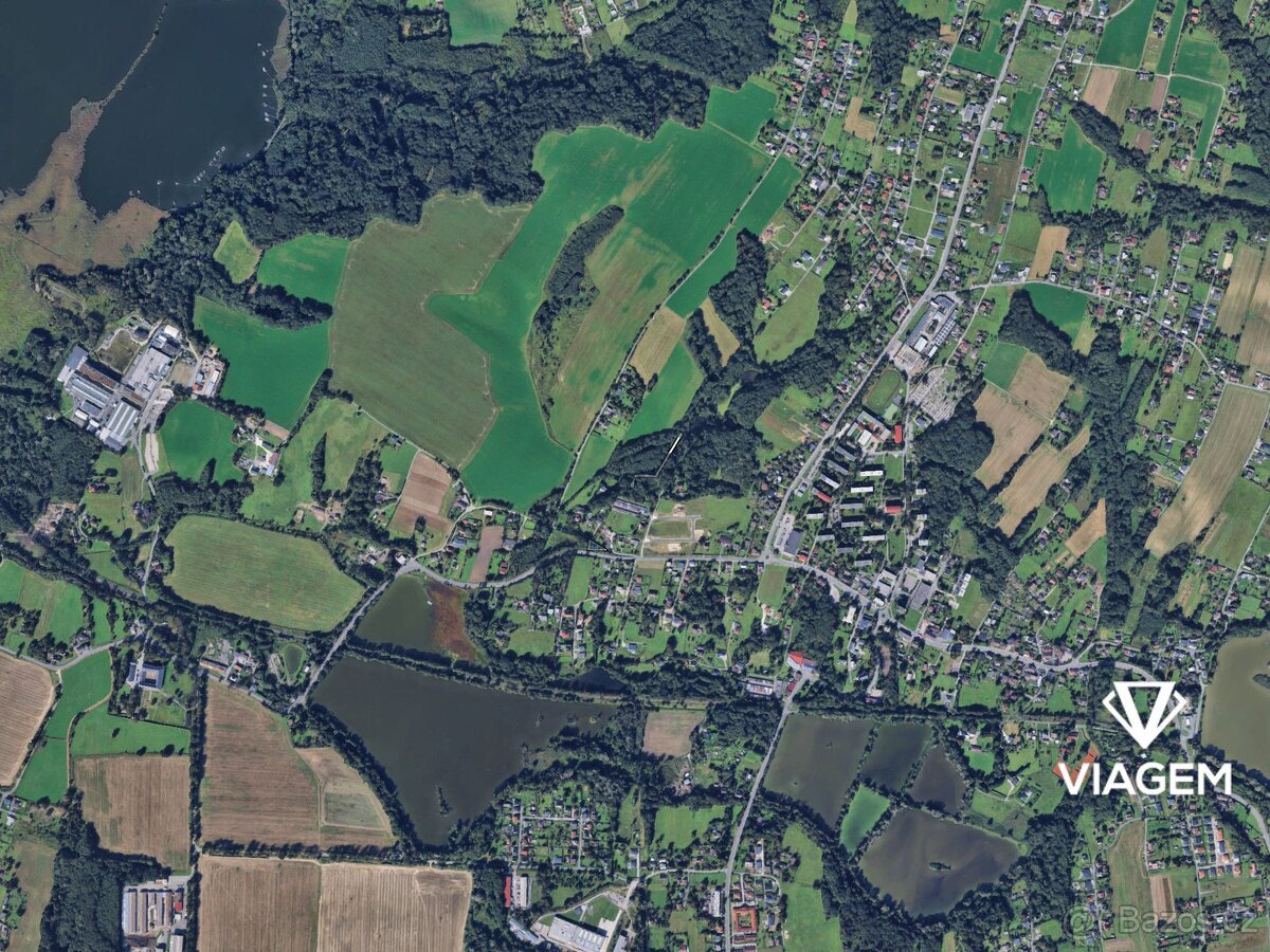 Spekulační - komerční a ostatní 631 m²