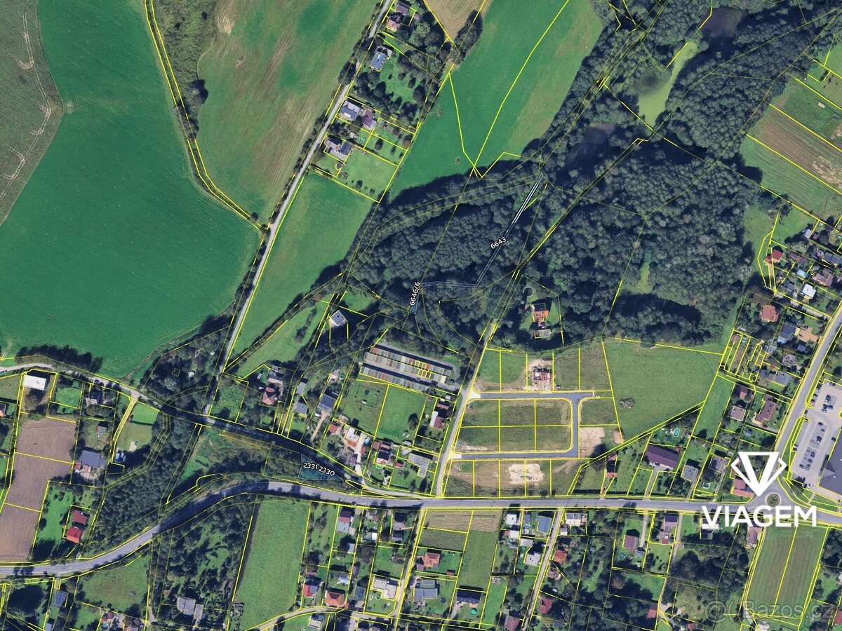 Spekulační - komerční a ostatní 631 m²