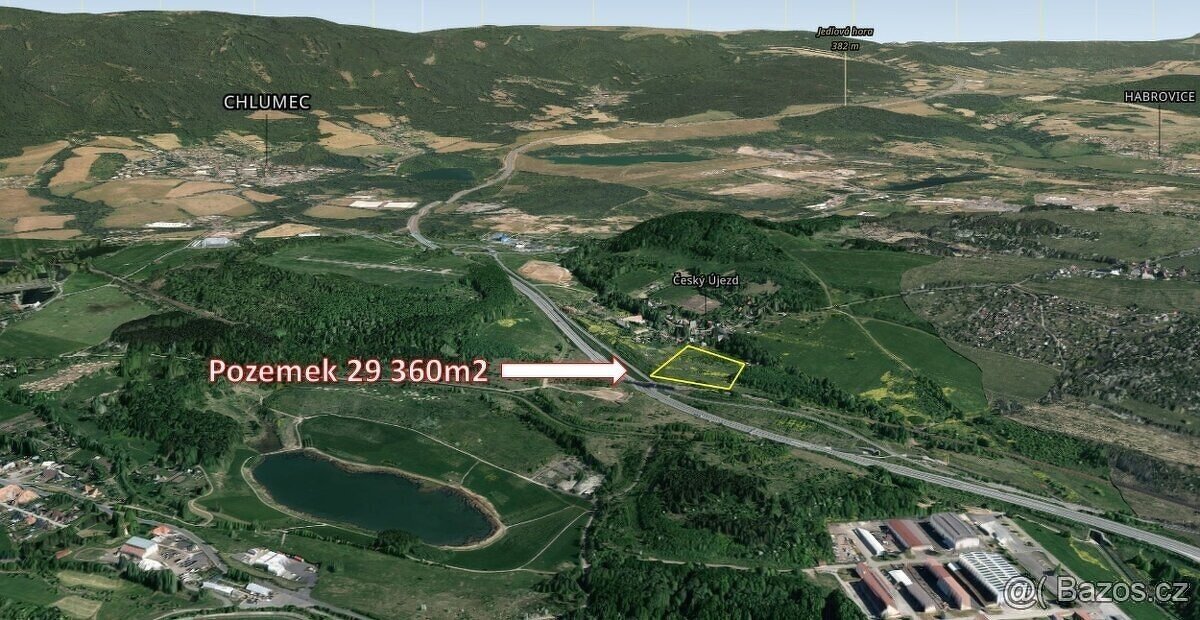 Prodám pozemek u dálnice D8, 29 360m2, cena 238Kč/m2