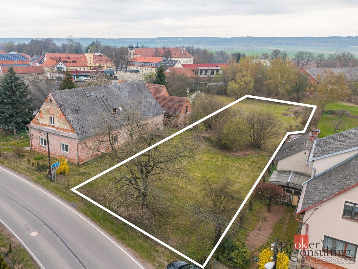 Prodej, pozemky/bydlení, 1821 m2, Žireč 118, 54404 Dvůr Král