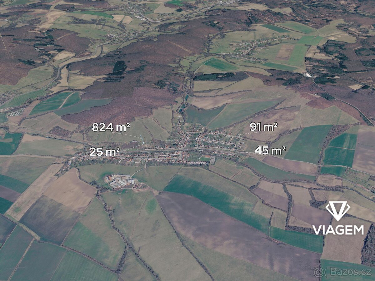 Pole 940 m²