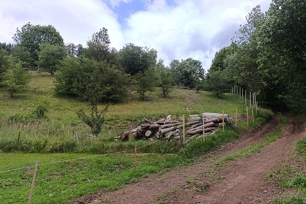 Stavební pozemek 624 m² -  Nový Studenec
