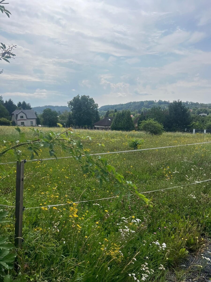 Kunice u Říčan - pozemek na výstavbu RD 1180 m2