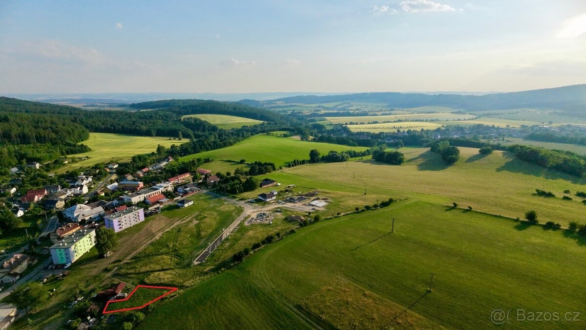 Prodej pozemku s výhledem a skvělou orientací – Kamenná u Šu