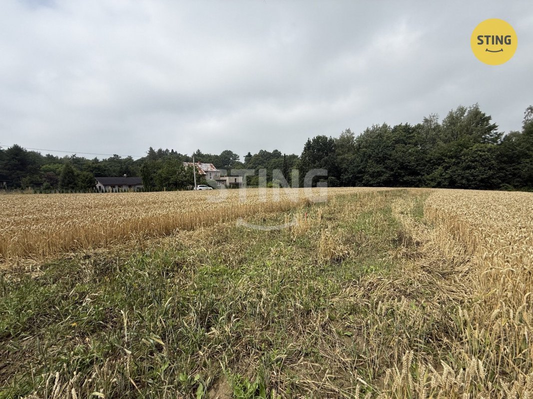 Prodej stavebního pozemku o výměře 1099 m2, obec Boh, 136254