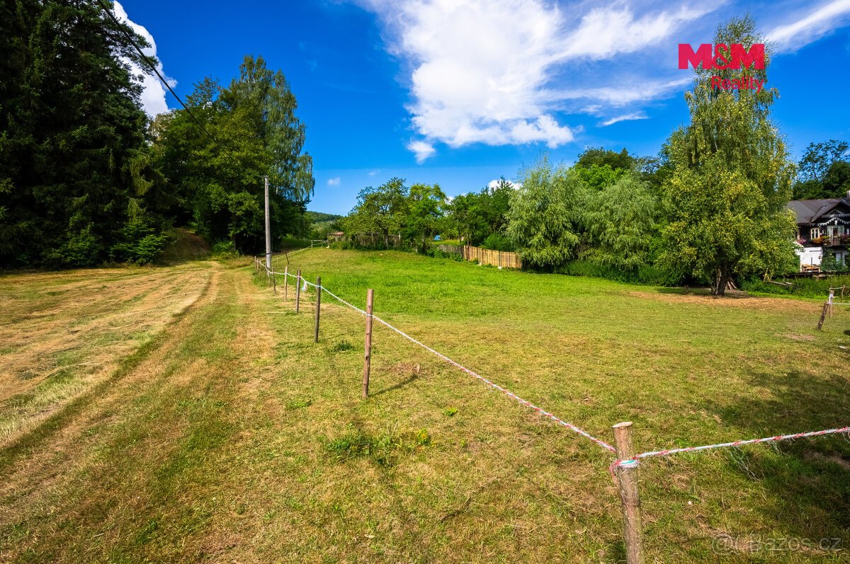 Prodej pozemku k bydlení, 1348 m², Rousínov