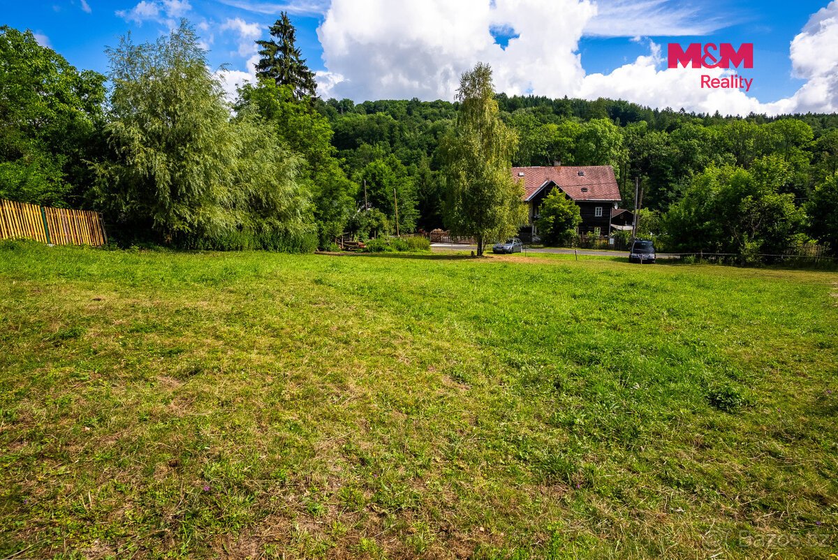 Prodej pozemku k bydlení, 1348 m², Rousínov