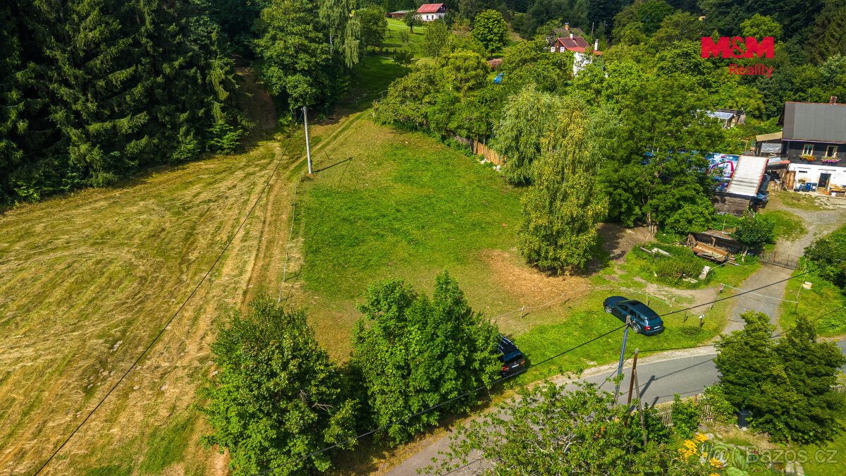 Prodej pozemku k bydlení, 1348 m², Rousínov