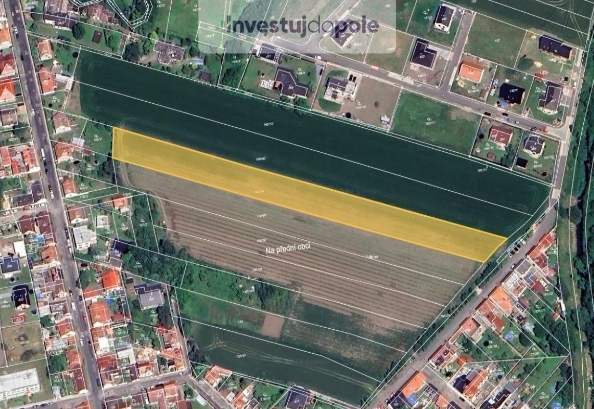 Prodej podílu 1/6 stavebního pozemku 1 645 m², Dobřichov
