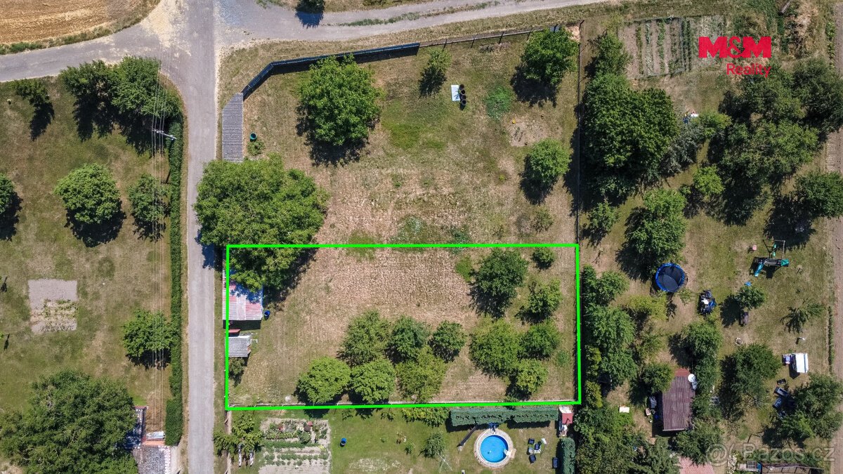 Prodej pozemku k bydlení, 878 m², Věžky