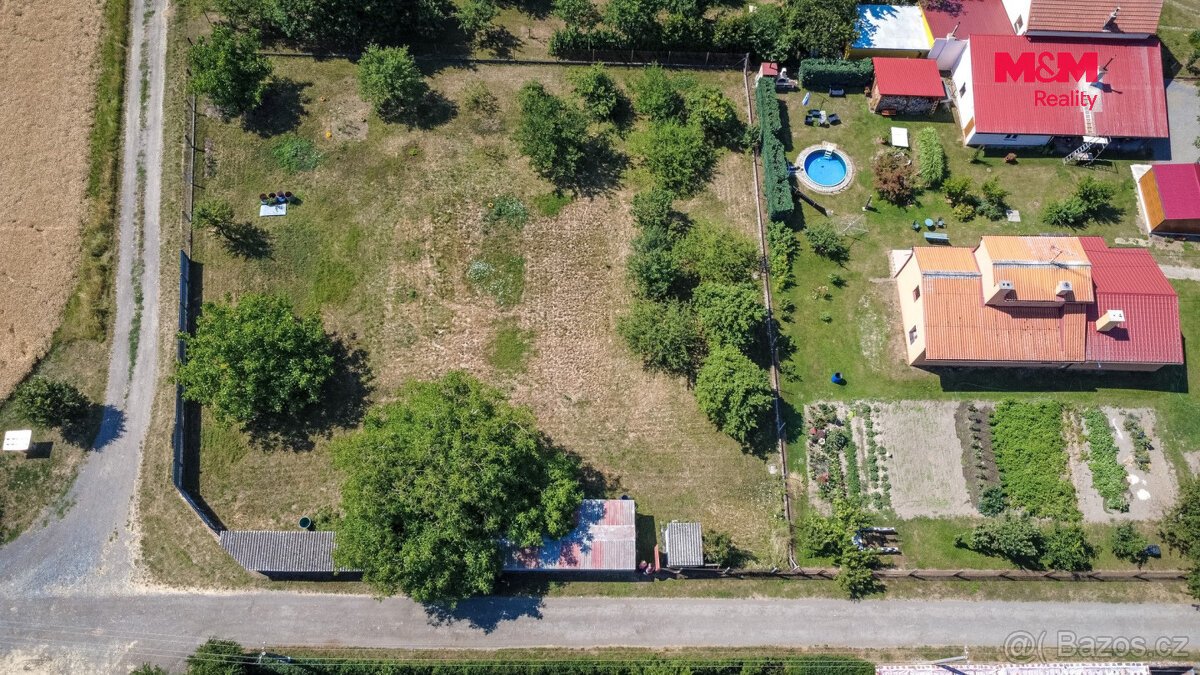 Prodej pozemku k bydlení, 878 m², Věžky