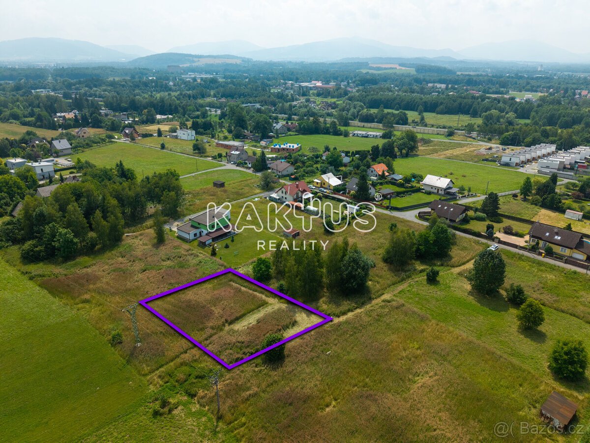 Stavební pozemek 1250 m2, Frýdek, Frýdek-Místek