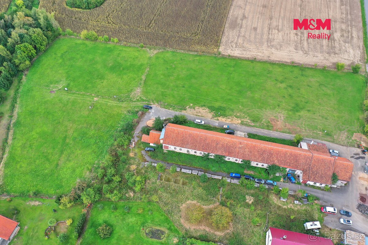 Prodej pozemku k bydlení, 1211 m², Ostružno
