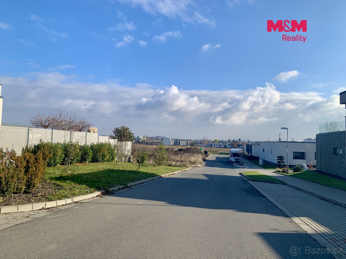 Prodej pozemku k bydlení, 1924 m², Olomouc, Slavonín