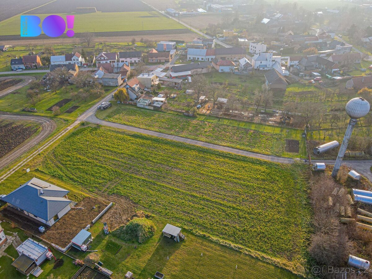 Prodej stavebního pozemku 4329 m², Kyselovice