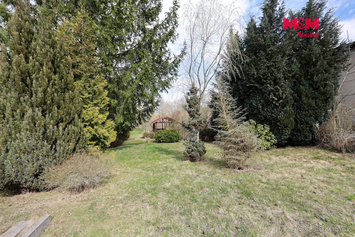 Prodej pozemku k bydlení, 1160 m², Loštice, část Žádlovice