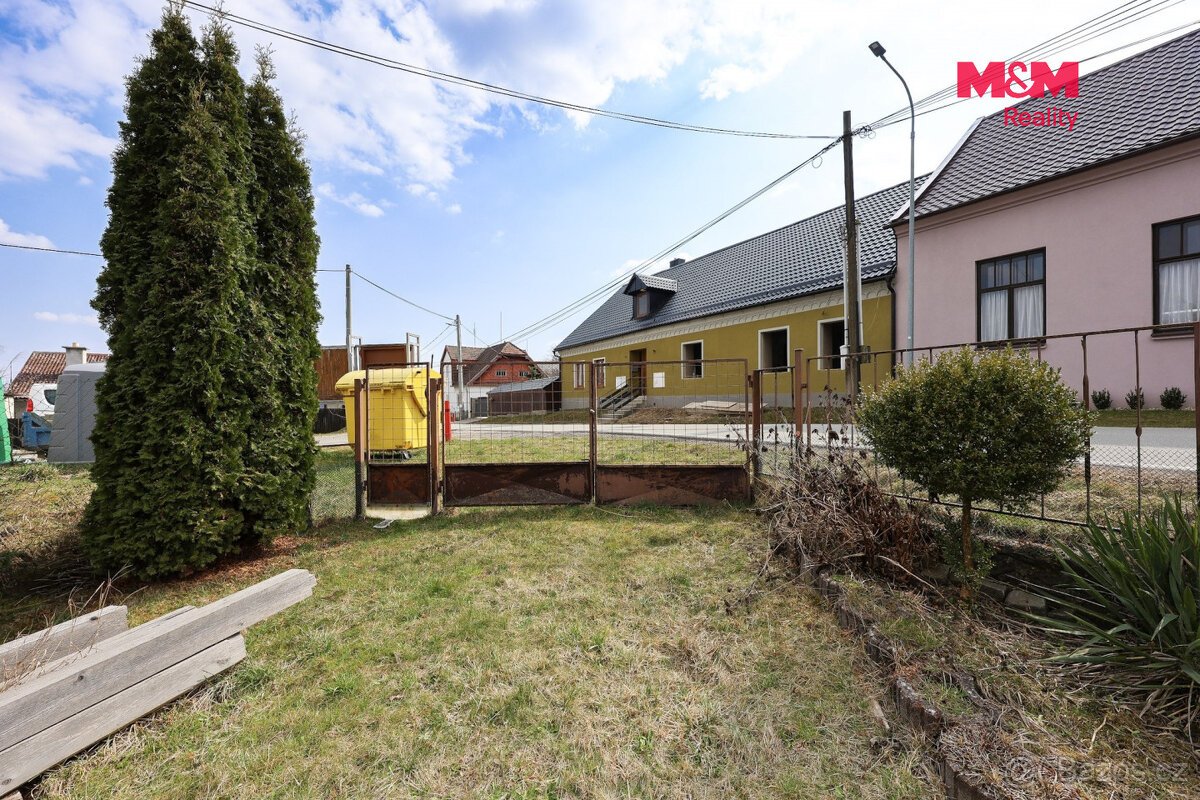 Prodej pozemku k bydlení, 1160 m², Loštice, část Žádlovice