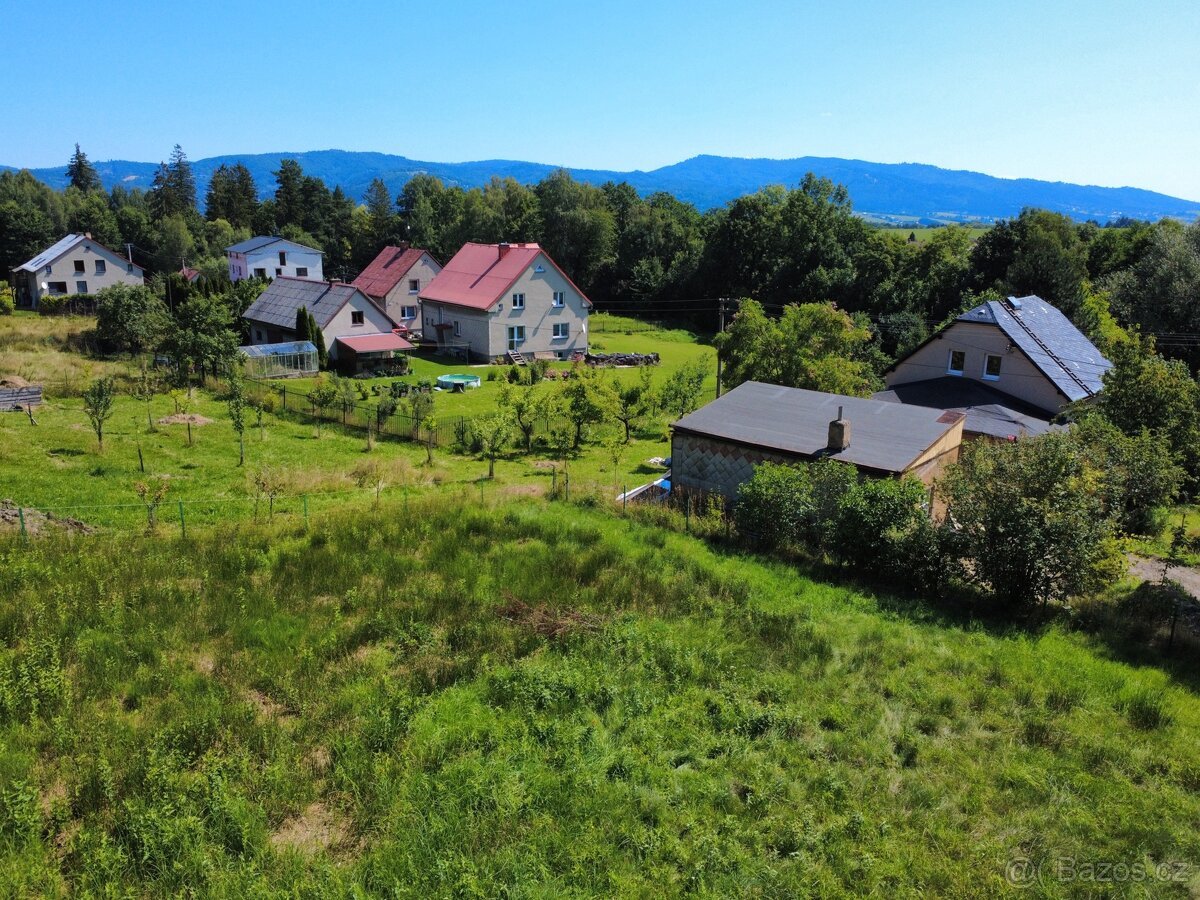 Sravební pozemek, Milíkov