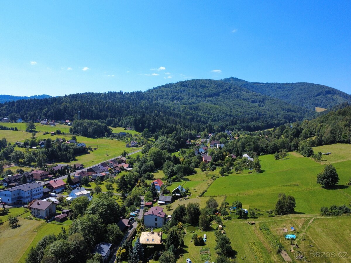 Sravební pozemek, Milíkov