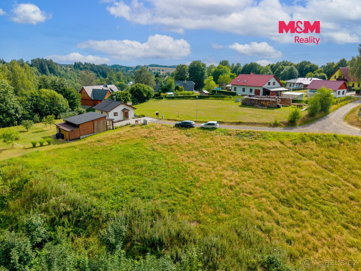 Prodej pozemku k bydlení, 1 543 m², Nekoř