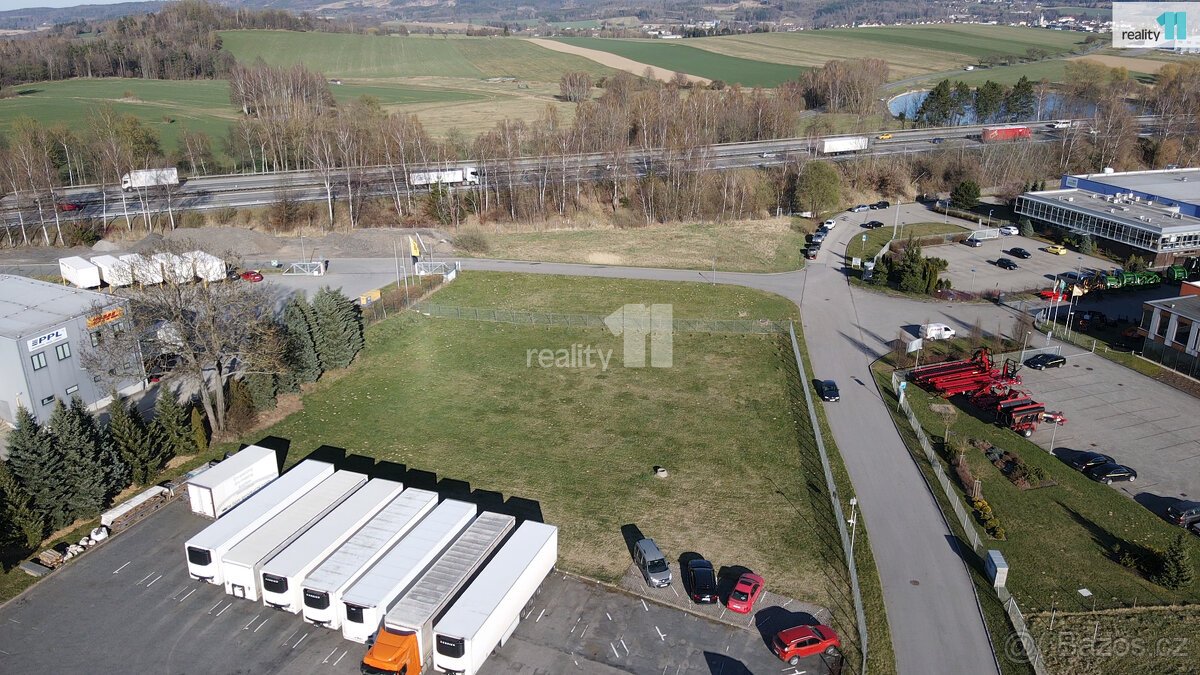 Prodej pozemku o ploše 2 833 m² určený k budoucí výstavbě v 