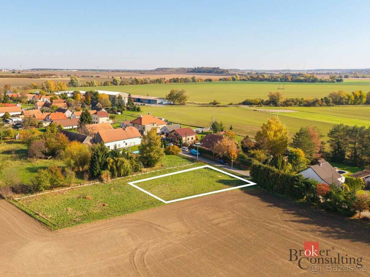 Prodej, pozemky/bydlení, 700 m2, Škudly, Přelouč, Pardubice 