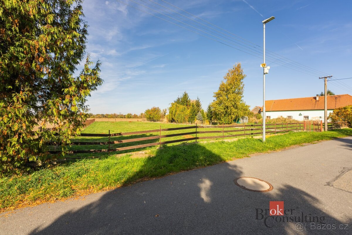 Prodej, pozemky/bydlení, 700 m2, Škudly, Přelouč, Pardubice 