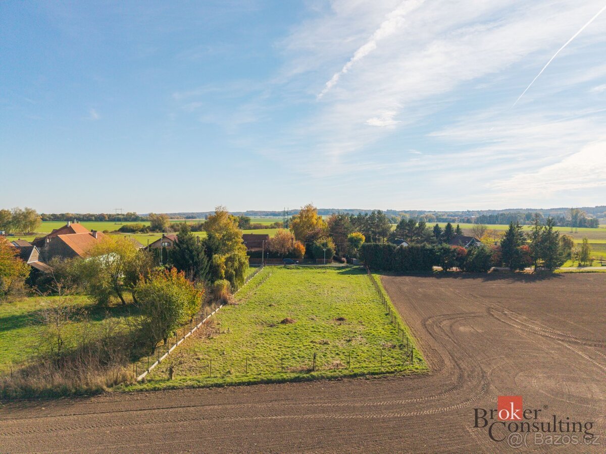 Prodej, pozemky/bydlení, 700 m2, Škudly, Přelouč, Pardubice 