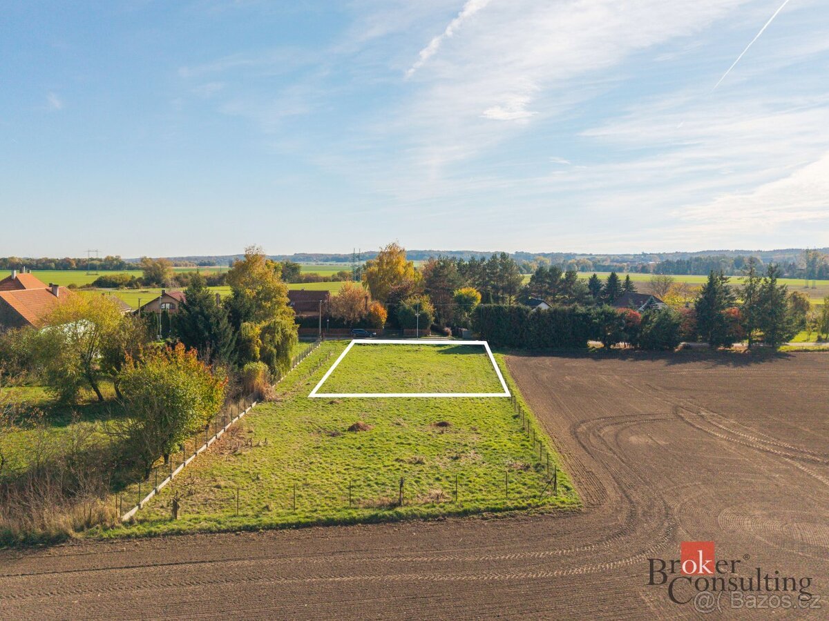 Prodej, pozemky/bydlení, 700 m2, Škudly, Přelouč, Pardubice 