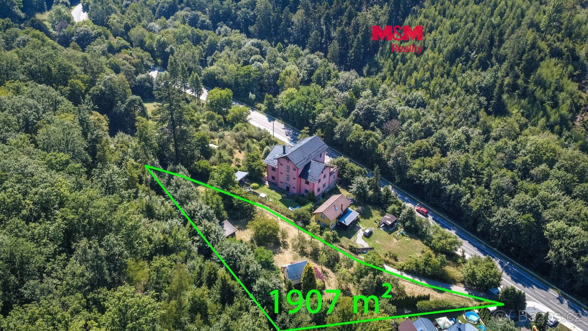Prodej pozemku k bydlení, 1946 m², s chatou, Šternberk