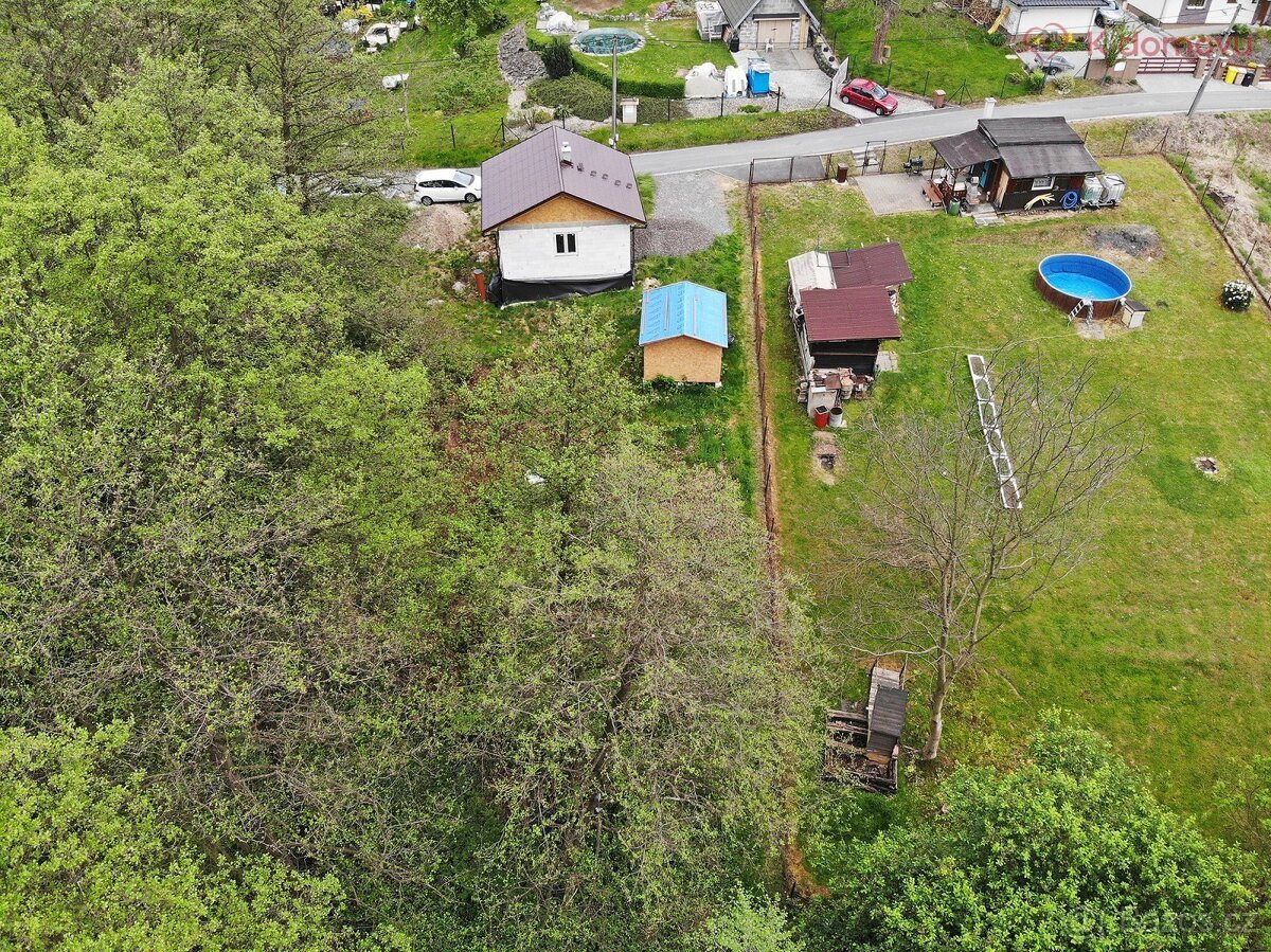 Prodej stavebního pozemku 1.604 m2, Přespolní, Orlová
