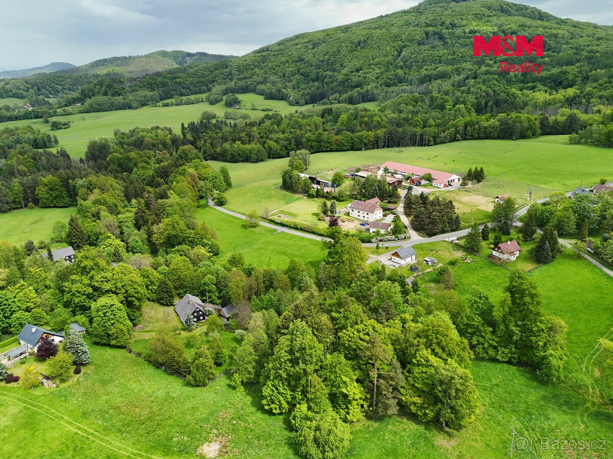 Prodej pozemku k bydlení, 1823 m², Kunratice