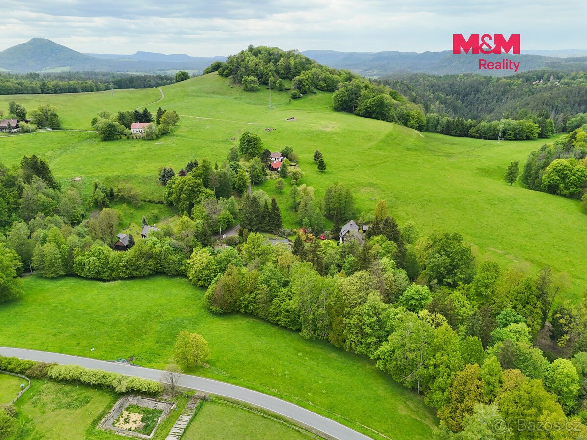 Prodej pozemku k bydlení, 1823 m², Kunratice