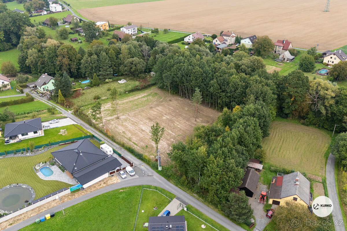 Prodej stavebního pozemku 853 m², Dolní Domaslavice