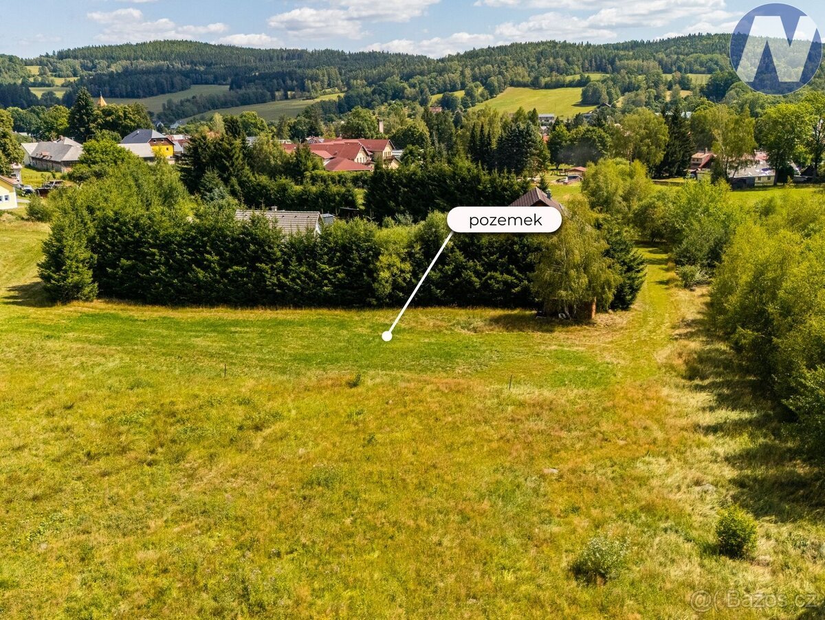 Prodej zasíťovaného stavebního pozemku 1 563 m² - Zdíkov, Šu