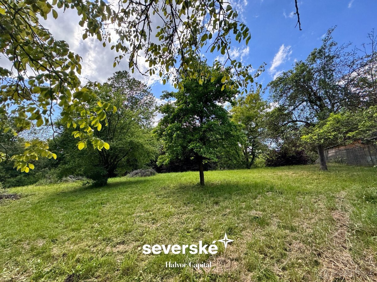 Prodej souboru stavebních pozemků o celkové výměře 3 378 m²