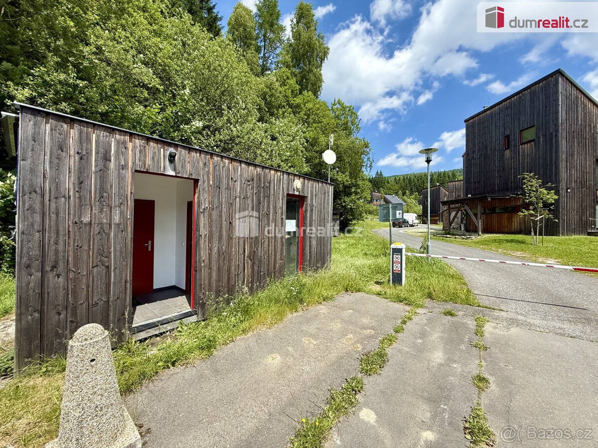 prodej pozemku, 450m2, Harrachov